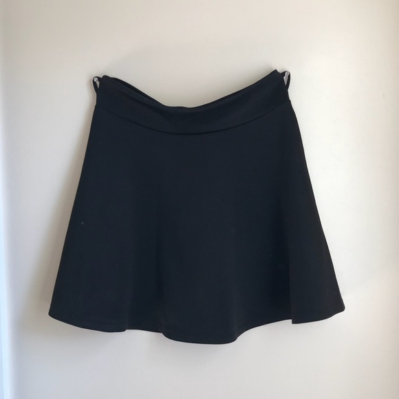 Black Skater Skirt - Picture 1 of 1